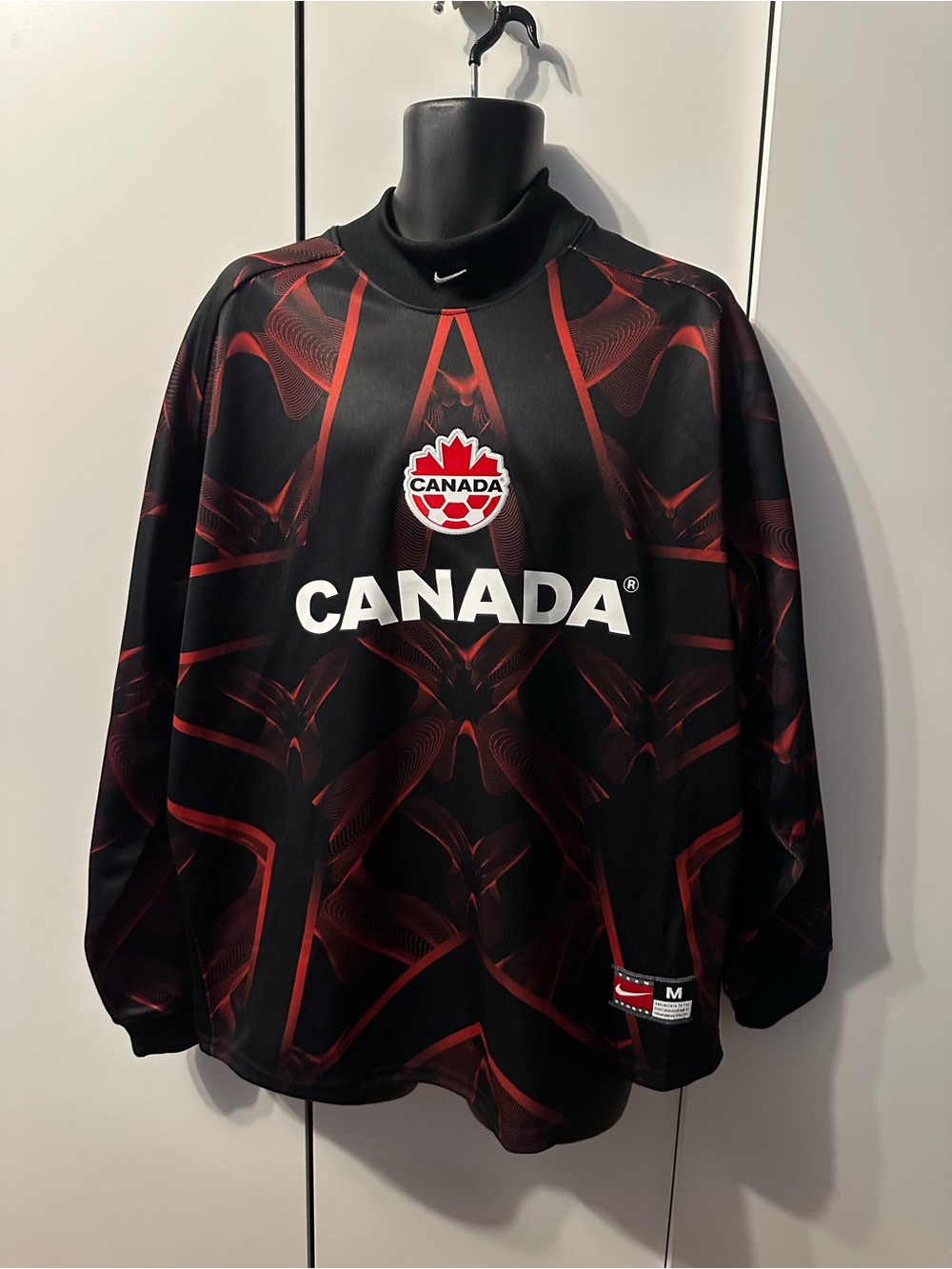 Nike Team canada soccer jersey